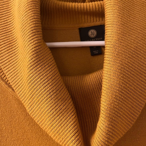 Golden Soft Sweater Tinic - Picture 3 of 5